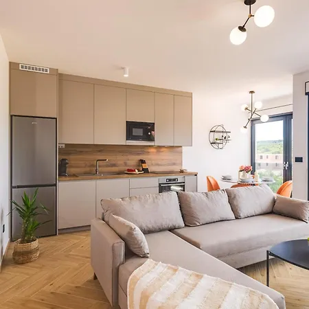 Apartamento Luxury Lariv I With Pool Krk Town