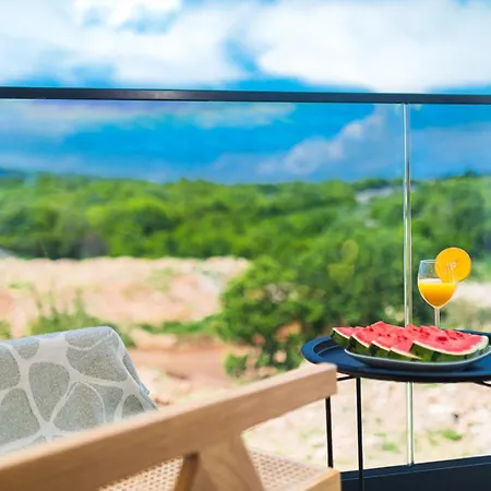 아파트 Luxury Lariv 크르크