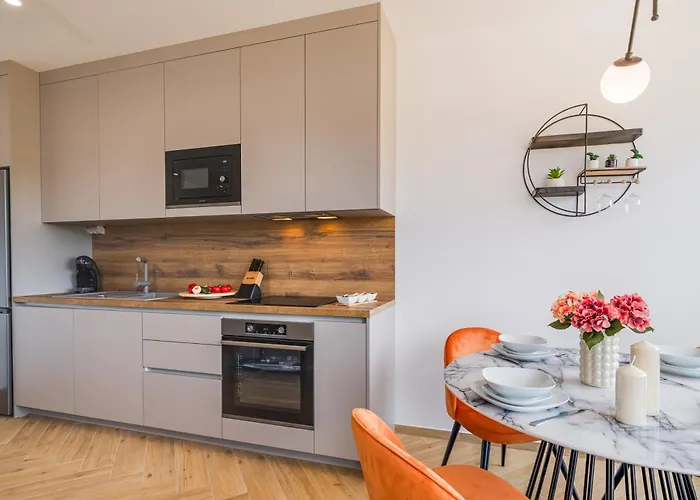 Luxury Lariv 아파트 크르크