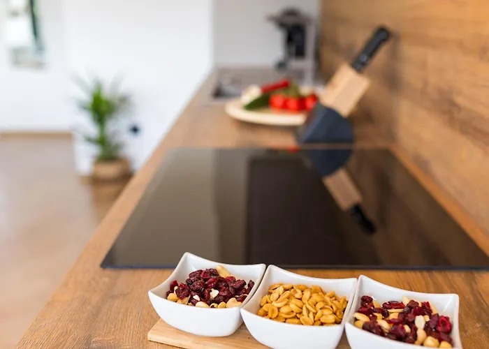 Luxury Lariv 아파트