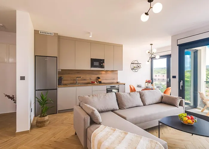 아파트 Luxury Lariv 크르크